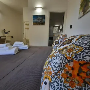 Lastracu Bed & Breakfast